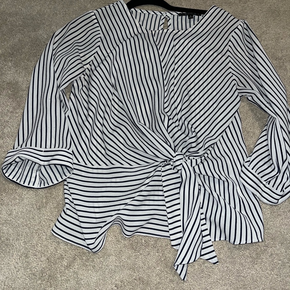 Navy blue stripes (shows as black in picture) with tie front, size S